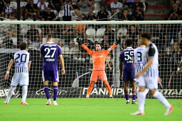 PAOK v RSC Anderlecht - UEFA Europa League THESSALONIKI, GREECE - AUGUST 06 : Coosemans Colin goalkeeper of RSC Anderlecht during the UEFA Europa League third qualifying round1st leg match between PAOK and RSC Anderlecht on August 6, 2026 in Thessaloniki, Greece, 06 08 2026 Thessaloniki Greece  Copyright: xJanxDexMeuleneirx