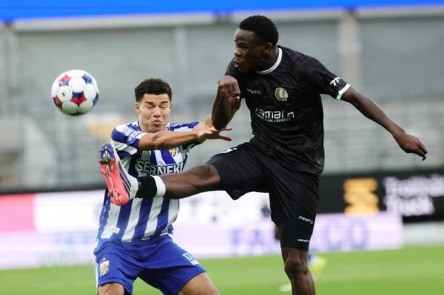 IFK Göteborg s Alexander Jallow and Ghent s Hyllarion Goore during Thursday s Conference League qualifying game between IFK Göteborg and Gent at Gamla Ullevi in Gothenburg, Sweden on august 06, 2026. GÖTEBORG SWEDEN x9200x *** IFK Göteborg s Alexander Jallow and Gent s Hyllarion Goore during Thursday s Conference League qualifying match between IFK Göteborg and Gent at Gamla Ullevi in Gothenburg, Sweden, on August 6, 2026 GÖTEBORG SWEDEN x9200x  Copyright: xAdamxIhse TTx CONFERENCE LEAGUE IFK GÖTEBORG - GENTS