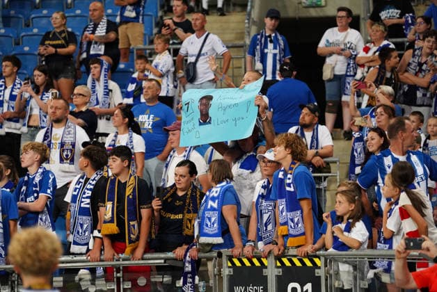 fans of Lech Poznan seen during UEFA Conference League - Third Qualifying Round season 26 27 match between teams of Lech Poznan and KI Klaksvik (Ruslan Taran Ball Raw Images) Poznan Enea Stadion Poland Copyright: xRuslanxTaranx RUS_LPOvKLA-0181