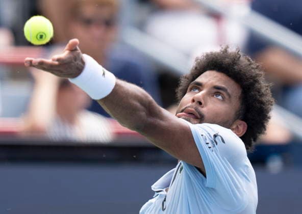 Sport Bilder des Tages August 6, 2026, Montreal, Pq, Canada: Arthur Fils of France serves to Mariano Navone of Argentina during third round tennis action at the National Bank Open in Montreal on Thursday, Aug. 6, 2026. Canada News - August 6, 2026  - ZUMAc35_ 20260806_zaf_c35_016 Copyright: xChristinnexMuschix