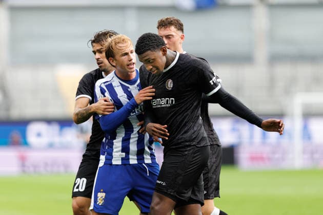 260806 Tiago Araujo and JosuÃ Vergara of Gent as well as Noah Tolf of IFK Göteborg argues after 0-1 during the UEFA Conference League between IFK Göteborg and Gent on August 6, 2026 in Göteborg. Photo: Nicklas Elmrin BILDBYRAN COP 206 MI1007 fotboll football soccer fotball uefa conference league conference league ifk göteborg gent bbeng *** August 6, 2026: Tiago Araujo and Josuà Vergara of Gent, as well as Noah Tolf of IFK Göteborg, argue after the score was 0–1 during the UEFA Conference League match between IFK Göteborg and Gent on August 6, 2026 in Gothenburg. Photo by Nicklas Elmrin, BILDBYRAN COP 206 MI1007 soccer football fotball UEFA Conference League Conference League IFK Göteborg Gent bbeng  Copyright: NICKLASxELMRIN BB260806NE020
