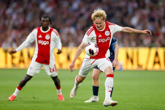 AMSTERDAM , 06-08-2026, Johan Cruijff ArenA , season 2026 2027 , UEFA Conference League play-off football . Match between Ajax and Shelbourne FC , Picture shows Ajax player Julian Brandt Ajax - Shelbourne  x205490861x Copyright: