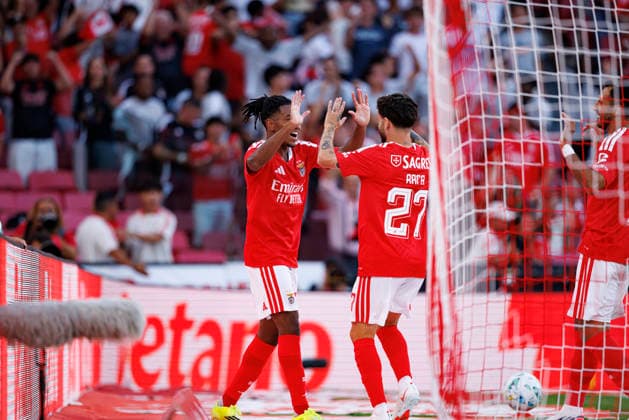 Players of Benfica seen celebrating after goal from Rafa Silva during UEFA Europa League qualifying game between teams of SL Benfica and Heart of Midlothian FC (Maciej Rogowski Ball Raw Images PT) Lisbon Estadio Da Luz Portugal Copyright: xMaciejxRogowskix maciejrogowski_benfica_hearts_2627
