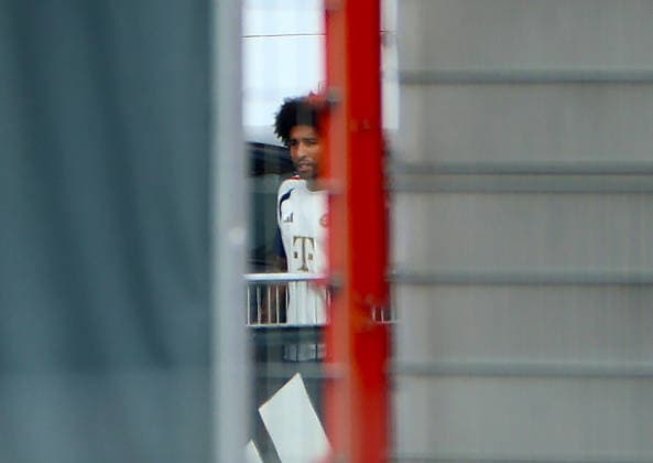 06.08.2026, FC Bayern Muenchen, Training, Saebenerstrasse Muenchen , Fussball, im Bild: Dante leitet Heute das 1. Geheim Training der Saison hinten Vorhang *** August 6, 2026, FC Bayern Munich, Training, Säbenerstrasse, Munich, Soccer, Sports, Pictured: Dante is leading today s first secret training session of the season behind the curtain