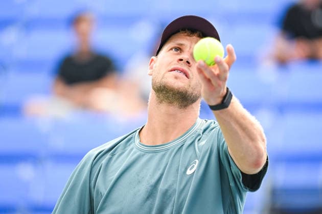 MONTREAL, QC - AUGUST 06: Yannick Hanfmann (GER) serves the ball during a third round match at National Bank Open on August 06, 2026 at IGA Stadium in Montreal, QC (Photo by David Kirouac Icon Sportswire) TENNIS: AUG 06 National Bank Open EDITORIAL USE ONLY Icon26080602126