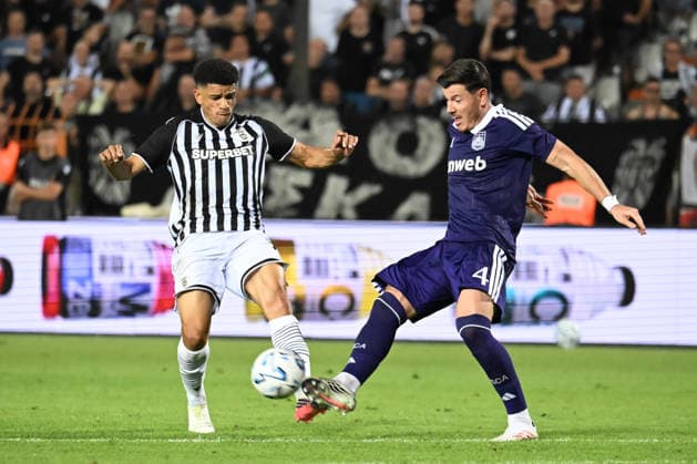 August 6, 2026, Thessaloniki, Greece: PAOK s Taison (Left) and Anderlecht s Giulian Biancone (Right) fight for the ball during a Europa League 3rd Qualifying Round match between PAOK FC and RSC Anderlecht. Thessaloniki Greece - ZUMAp191 0863501301st Copyright: xGiannisxPapanikosx