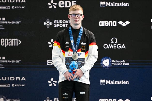 Jaden Shiloh Eikermann Gregorchuk of Germany, silver attends the medal ceremony of the diving 10m Platform Men Final during the European Aquatics Championships at the Olympic Aquatic Center in Paris (France), August 6, 2026. Andrea Masini Deepbluemedia Insidefoto