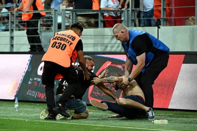 MISZKOLC 06.08.2026 PIERWSZY MECZ III RUNDA ELIMINACJYJNA LIGA KONFERENCJI SEZON 2026 27: HAPOEL TEL AVIV - GKS KATOWICE --- UEFA CONFERENCE LEAGUE THIRD QUALIFYING ROUND FIRST MATCH: HAPOEL TEL AVIV - GKS KATOWICE KIBIC AWANTURA OCHRONA FOT. KRZYSZTOF HELIOS 400MM NEWSPIX.PL --- newspix.pl 