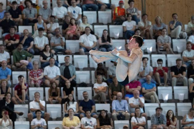 Men 10m platform diving final European Aquatics Championships - Saint-Denis Germany s diver Ole Johannes Rosler competes in the men s 10m platform diving final event during the LEN European Aquatics Championships, at the Olympic Aquatics Centre in Saint-Denis, northeastern suburbs of Paris on August 6, 2026. Photo by Raphael Lafargue ABACAPRESS.COM Saint-Denis France  Copyright: xLafarguexRaphael ABACAx