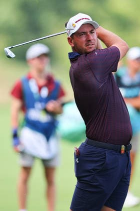 BEDMINSTER, NJ - AUGUST 06: Lucas Herbert of Ripper GC of the LIV Golf League hits from the 9th rough during the first round of LIV Golf New York on August 6, 2026 at Trump National Golf Club in Bedminster, New Jersey. (Photo by Rich Graessle Icon Sportswire) GOLF: AUG 06 LIV Golf New York EDITORIAL USE ONLY Icon260806298961