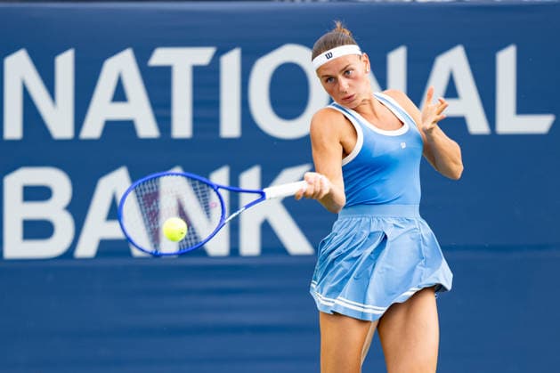 TORONTO, ON - AUGUST 06: Marta Kostyuk of Ukraine returns a shot during her match at the WTA, Tennis Damen National Bank Open tournament on August 6, 2026 at Sobeys Stadium in Toronto, ON, Canada (Photo by Julian Avram Icon Sportswire) TENNIS: AUG 06 National Bank Open EDITORIAL USE ONLY Icon2608060012