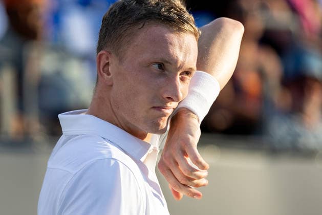 August 6, 2026, Montreal, Quebec, Canada: JIRI LEHECKA (8)from Czech Republic in match against Alexander Blockx (27) from Belgium in third round at Canadian Open at IGA stadium in Montreal, Quebec, Canada on 2026-08-06 TENNIS: Canadian Open Montreal 2026  - ZUMAl189 20260806_zsp_l189_100 Copyright: xYannickxLegarex