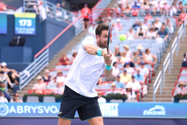 ATP, Tennis Herren Masters 1000 National Bank Open Montreal 2026 - Round of 32 - Day 6 Cameron Norrie of United Kingdom plays a backhand during the Men™s round of 32 match against Ãlex de Minaur of Australia on day 6 of the ATP Masters 1000 National Bank Open at IGA Stadium. on August 6, 2026, in Montreal, Canada. (Photo by Horacio Zamora Eyepix Group) Copyright: xHoracioxZamorax xEyepixxGroupx HZ_06082026_194224