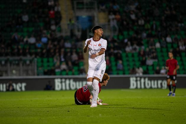 Dario Osorio seen during UEFA Conference League qualifying game between teams of Bohemians FC and FC Midtjylland (Maria Eduarda Lopes Ball Raw Images) Dublin Tallaght Stadium Ireland Copyright: xMariaxEduardaxLopesx Maria Eduarda Lopes Sebold (56 de 146)