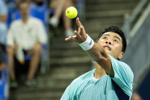 MONTREAL, QC - AUGUST 06: Brandon Nakashima from USA serves the ball against Titouan Droguet from France during their singles third round match on day five of the ATP, Tennis Herren 1000 National Bank Open presented by Rogers at Stade IGA on August 6, 2026 in Montreal, Quebec, Canada.(Photo by Vincent Ethier Icon Sportswire) TENNIS: AUG 06 National Bank Open EDITORIAL USE ONLY Icon2608067180
