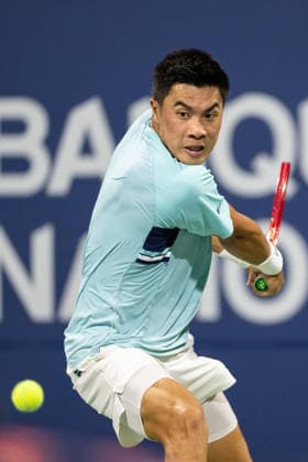 MONTREAL, QC - AUGUST 06: Brandon Nakashima from USA returns the ball against Titouan Droguet from France during their singles third round match on day five of the ATP, Tennis Herren 1000 National Bank Open presented by Rogers at Stade IGA on August 6, 2026 in Montreal, Quebec, Canada.(Photo by Vincent Ethier Icon Sportswire) TENNIS: AUG 06 National Bank Open EDITORIAL USE ONLY Icon2608067809