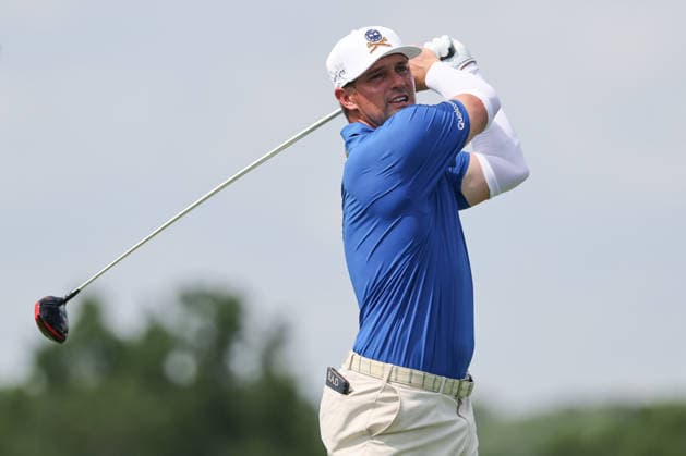 BEDMINSTER, NJ - AUGUST 06: Bryson DeChambeau of the LIV Golf League tees off on the 9th hole during the first round of LIV Golf New York on August 6, 2026 at Trump National Golf Club in Bedminster, New Jersey. (Photo by Andrew Mordzynski Icon Sportswire) GOLF: AUG 06 LIV Golf New York EDITORIAL USE ONLY Icon2608068128967