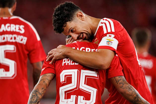August 6, 2026, Lisbon, Portugal: Gianluca Prestianni and Tomas Araujo (SL Benfica) seen celebrating after scoring a goal during the UEFA Europa League third round qualifying game between teams of SL Benfica and Heart of Midlothian FC at Estadio Da Luz. Final score; SL Benfica 6:1 Heart of Midlothian FC Lisbon Portugal - ZUMAs197 20260806_aaa_s197_210 Copyright: xMaciejxRogowskix