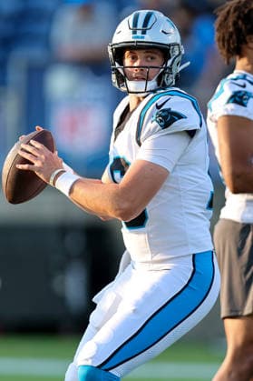 CANTON, OH - AUGUST 06: Carolina Panthers quarterback Haynes King (16) throws a pass prior to the National Football League preseason game between the Carolina Panthers and Arizona Cardinals on August 6, 2026, at the Tom Benson Hall of Fame Stadium in Canton, OH. (Photo by Frank Jansky Icon Sportswire) NFL, American Football Herren, USA AUG 06 Hall of Fame Game - Panthers vs Cardinals EDITORIAL USE ONLY Icon26080616