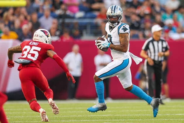 August 6, 2026, Canton, Ohio, USA: Carolina Panthers player looks for a pass at the 2026 Pro Football Hall of Fame Game between the Carolina Panthers and Arizona Cardinals at Tom Benson Hall of Fame Stadium on August 6, 2026 in Canton, Ohio. Canton USA - ZUMAs335 20260806_znp_s335_018 Copyright: xMatthewxSmithx