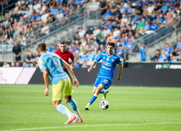 August 6, 2026, Chester, Pennsylvania, United States: Cruz AzulÃ¢â‚¬â ¢s JOSE PARADELA (20) in action against the Philadelphia Union during the Leagues Cup match at Subaru Park in Chester PA Soccer 2026: Leagues Cup :Cruz Azul 1:0 Union  - ZUMArf1_ 20260806_zaf_rf1_006 Copyright: xRickyxFitchettx