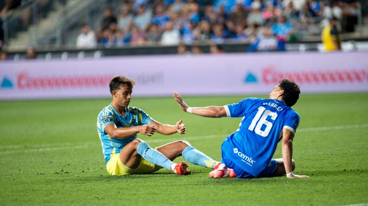 August 6, 2026, Chester, Pennsylvania, United States: Cruz AzulÃ¢â‚¬â ¢s JEREMY MARQUES (16) confronts the Philadelphia UnionÃ¢â‚¬â ¢s QUINN SULLIVAN (33) after a hard tackle during the Leagues Cup match at Subaru Park in Chester PA Soccer 2026: Leagues Cup :Cruz Azul 1:0 Union  - ZUMArf1_ 20260806_zaf_rf1_011 Copyright: xRickyxFitchettx