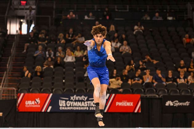 Gymnastics: Gymnastics: Xfinity US Gymnastics Championships Asher Corbett of Mini-Hops competes on floor exercise in the junior division of the Xfinity USA Gymnastics Championship at the Mortgage Matchup Center in Phoenix, Arizona, Thursday, August 6, 2026. (Thomas Fernandez Image of . Phoenix Arizona United States EDITORIAL USE ONLY Copyright: xx ThomasxFernandezx iosphotos417397