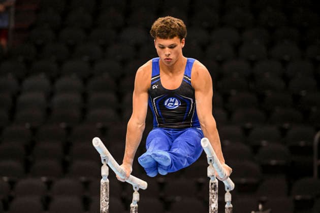 Gymnastics: Gymnastics: Xfinity US Gymnastics Championships Dean Murray of Mini-Hops competes on parrellel bars exercise in the junior division of the Xfinity USA Gymnastics Championship at the Mortgage Matchup Center in Phoenix, Arizona, Thursday, August 6, 2026. (Thomas Fernandez Image of . Phoenix Arizona United States EDITORIAL USE ONLY Copyright: xx ThomasxFernandezx iosphotos417358