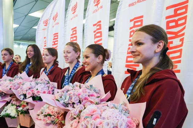 RUSSIA, MOSCOW - AUGUST 7, 2026: Athletes of the Russian national synchronised swimming team pose upon the their arrival at Vnukovo Airport. The team returned from France after the 2026 European Aquatics Championships, held in Paris from July 31 to August 16, having won three gold, one silver, and three bronze medals. Russian athletes performed in the event under a neutral status. Vladimir Gerdo TASS  95869743