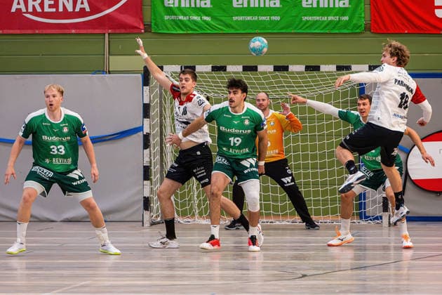 06.08.2026, xovx, Handball Lindencup, HSG Wetzlar - Pfadi Winterthur v.l. Georg Löwen (HSG Wetzlar), Ivan Simic (Pfadi Winterthur), Doruk Pehlivan (HSG Wetzlar), Laszlo Bartucz (HSG Wetzlar), Jona Schoch (HSG Wetzlar), Daniel Parkhomenko (Pfadi Winterthur) Linden Stadthalle Hessen Deutschland (DE) *** August 6, 2026, xovx, Lindencup Handball, HSG Wetzlar vs. Pfadi Winterthur: Georg Löwen (HSG Wetzlar), Ivan Simic (Pfadi Winterthur), Doruk Pehlivan (HSG Wetzlar), Laszlo Bartucz (HSG Wetzlar), Jona Schoch (HSG Wetzlar), Daniel Parkhomenko (Pfadi Winterthur), Linden City Hall, Hesse, Germany, DE