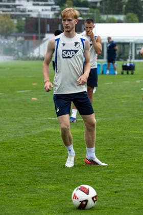 Mats Rots, (TSG Hoffenheim, 39), TSG Hoffenheim, Fussball, Trainingslager, Saison Vorbereitung, Saison 2026 2027, GER, 06.08.2026, Eibner-Pressefoto Andreas Ulmer TSG Hoffenheim, Fussball, Trainingslager, Saison Vorbereitung, Saison 2026 2027, GER, 06.08.2026, *** Mats Rots, TSG Hoffenheim, 39, TSG Hoffenheim, soccer, training camp, preseason, 2026–2027 season, GER, August 6, 2026, Eibner Press Photo Andreas Ulmer TSG Hoffenheim, soccer, training camp, preseason, 2026–2027 season, GER, August 6, 2026, Copyright: xEibner-Pressefoto AndreasxUlmerx EP_AUR