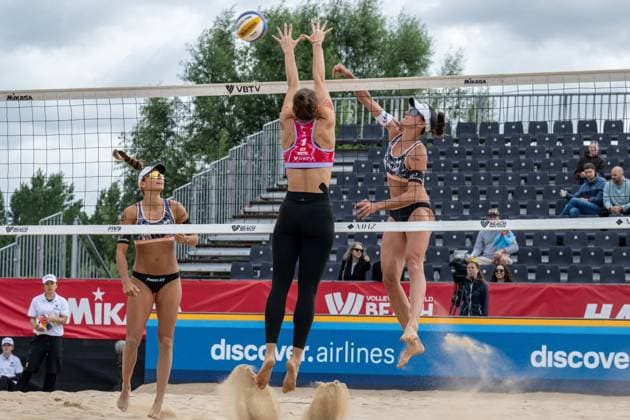 HAMBURG, GERMANY - AUGUST 7: Joana Mäder (Player No. 1, SUI), Leona Kernen (Player No. 2, SUI) during the Beach Pro Tour - Elite 16 at Hamburg on August 7, 2026 in Hamburg, Germany. Germany Copyright: xPeterxWeberx