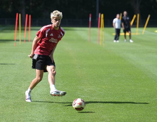 07.08.2026, xophax, Fussball 1.Bundesliga, 1.FC Koeln Training auf Platz 7 am Geissbockheim . Training U21, U 21 . Neuzugang Gil Neves ( 1.FC Köln ) Kitzbühel *** August 7, 2026, xophax, Soccer, Bundesliga 1, 1. FC Köln Training on Field 7 at Geissbockheim; U21 Training; New Signing Gil Neves; 1. FC Köln; Kitzbühel