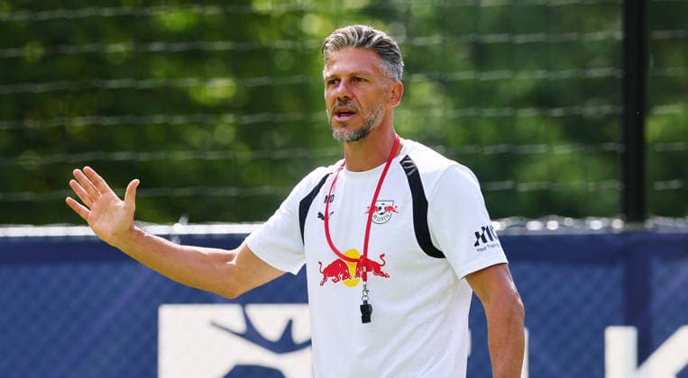 RB Leipzig - AUT Trainingslager Bundesliga Saalfelden, 07.08.2026, Gut Brandlhof, Fussball, Bundesliga, GER , RB Leipzig - Trainingslager in Saalfelden am Steinernen Meer AUT. , Im Bild: Trainer Martin Demichelis, RB Leipzig , *** RB Leipzig (AUT) Training Camp, Bundesliga, Saalfelden, August 7, 2026, Gut Brandlhof, Soccer, Bundesliga, GER, RB Leipzig Training Camp in Saalfelden am Steinernen Meer (AUT), Pictured: Coach Martin Demichelis, RB Leipzig, Picture Point