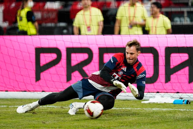 HONGKONG-SOCCER Manuel Neuer of FC Bayern Munich before a match of FC Bayern Munich VS Aston Villa at Kai Tan Stadium during the Audi Football Summit 2026 in Hong Kong, August 7, 2026. NEXPHER Vernon Yuen HONG KONG