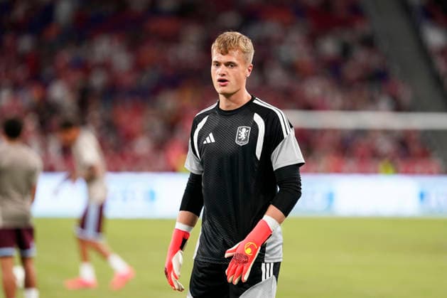 HONGKONG-SOCCER James Wright of Aston Villa before a match of FC Bayern Munich VS Aston Villa at Kai Tan Stadium during the Audi Football Summit 2026 in Hong Kong, August 7, 2026. NEXPHER Vernon Yuen HONG KONG