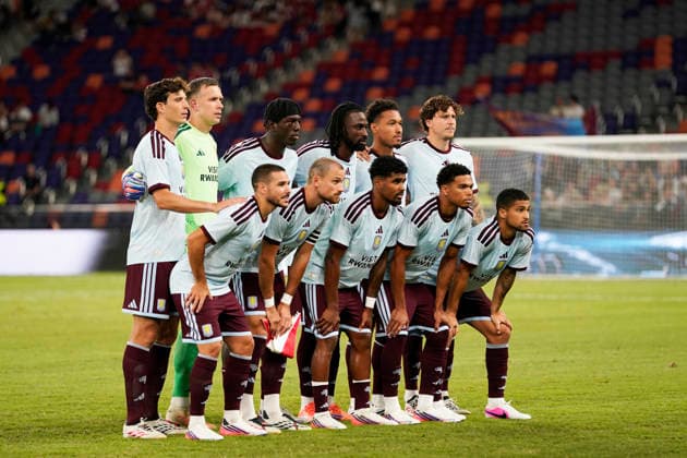 HONGKONG-SOCCER Team Aston Villa posing photo before a match of FC Bayern Munich VS Aston Villa at Kai Tan Stadium during the Audi Football Summit 2026 in Hong Kong, August 7, 2026. NEXPHER Vernon Yuen HONG KONG
