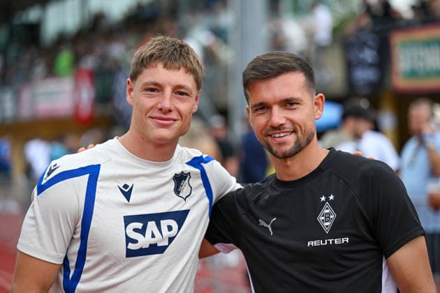 SOCCER - Hoffenheim vs Gladbach, test match SCHWAZ,AUSTRIA,07.AUG.26 - SOCCER - 1. DFL, 1. Deutsche Bundesliga, TSG Hoffenheim vs Borussia Mönchengladbach, test match. Image shows Alexander Prass (Hoffenheim) and Kevin Stoeger (Gladbach).  GEPAxpictures xDanielxSchoenherr