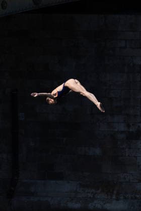 First day of Women 20m high diving final European Aquatics Championships - Paris Netherlands Ginni van Katwijk dive during the first day of Women’s 20m high diving final event during the LEN European Aquatics Championships in the Seine river in Paris on August 7, 2026. Photo by Raphael Lafargue ABACAPRESS.COM Paris France  Copyright: xLafarguexRaphael ABACAx