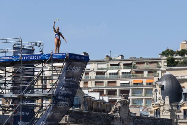 First day of Women 20m high diving final European Aquatics Championships - Paris France s Madeleine Bayon during the first day of Women’s 20m high diving final event during the LEN European Aquatics Championships in the Seine river in Paris on August 7, 2026. Photo by Raphael Lafargue ABACAPRESS.COM Paris France  Copyright: xLafarguexRaphael ABACAx