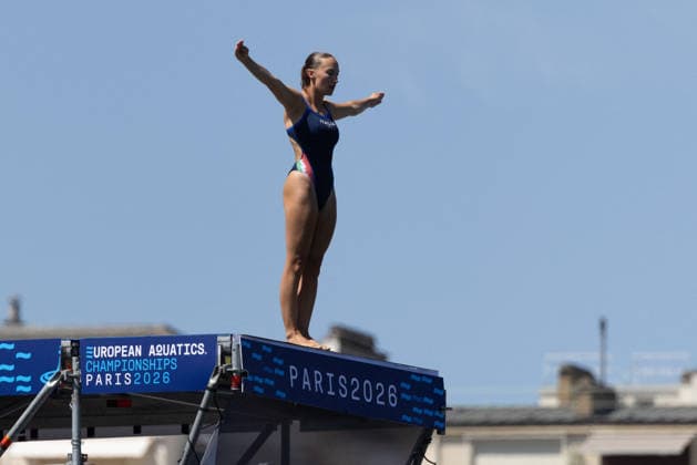 First day of Women 20m high diving final European Aquatics Championships - Paris Italy s Elisa Cosetti during the first day of Women’s 20m high diving final event during the LEN European Aquatics Championships in the Seine river in Paris on August 7, 2026. Photo by Raphael Lafargue ABACAPRESS.COM Paris France  Copyright: xLafarguexRaphael ABACAx