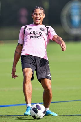 FORT LAUDERDALE, FL - AUGUST 07: David Ruiz 41 of Inter Miami CF is seen during an Inter Miami Training Session at Florida Blue Training Center on August 07, 2026 in Fort Lauderdale, Florida. (Photo by Chris Arjoon Icon Sportswire) SOCCER: AUG 07 Inter Miami CF Training EDITORIAL USE ONLY Icon26080700000022