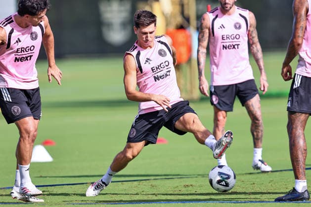 FORT LAUDERDALE, FL - AUGUST 07: Facundo Mura 4 of Inter Miami CF is seen during an Inter Miami Training Session at Florida Blue Training Center on August 07, 2026 in Fort Lauderdale, Florida. (Photo by Chris Arjoon Icon Sportswire) SOCCER: AUG 07 Inter Miami CF Training EDITORIAL USE ONLY Icon26080700000023