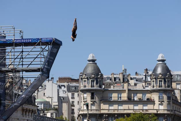 First day of Women 20m high diving final European Aquatics Championships - Paris Germany s Iris Corinna Schmidbauer dive during the first day of Women’s 20m high diving final event during the LEN European Aquatics Championships in the Seine river in Paris on August 7, 2026. Photo by Raphael Lafargue ABACAPRESS.COM Paris France  Copyright: xLafarguexRaphael ABACAx