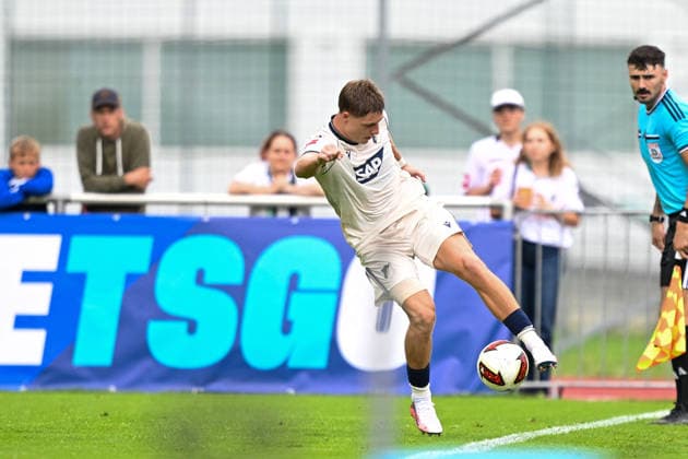 SOCCER - Hoffenheim vs Gladbach, test match SCHWAZ,AUSTRIA,07.AUG.26 - SOCCER - 1. DFL, 1. Deutsche Bundesliga, TSG Hoffenheim vs Borussia Mönchengladbach, test match. Image shows Alexander Prass (Hoffenheim).  GEPAxpictures xDanielxSchoenherr
