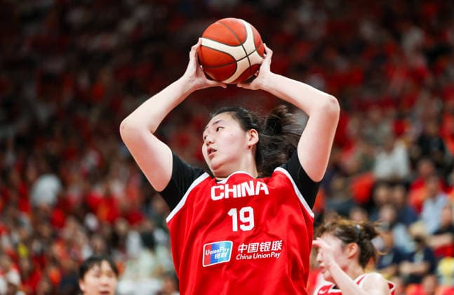 (260807) -- HAIKOU, Aug. 7, 2026 -- Zhang Ziyu of China competes during a friendly basketball match between China and Nigeria held in Haikou, south China s Hainan Province, Aug. 7, 2026. ) (SP)CHINA-HAIKOU-BASKETBALL-FRIENDLY-CHINA VS NIGERIA (CN) YangxGuanyu 