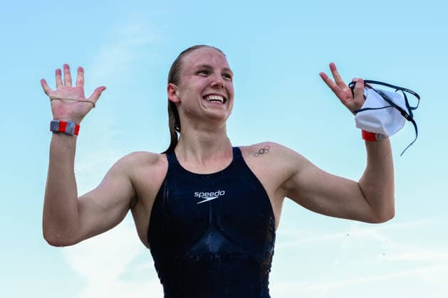 Isabel Gose of Germany celebrates after winning the gold medal in the Open Water Women s 3km Knockout Sprint Final during the European Aquatics Championships at the Olympic Aquatic Center in Paris (France), August 7, 2026. Andrea Staccioli