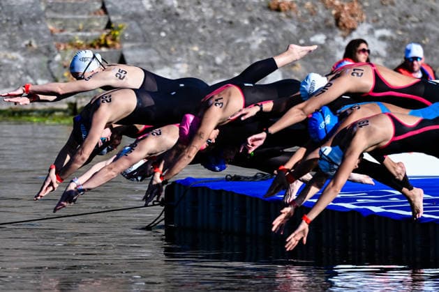 Athletes compete in the Open Water Women s 3km Knockout Sprint Final during the European Aquatics Championships at the Olympic Aquatic Center in Paris (France), August 7, 2026. Andrea Masini Deepbluemedia Insidefoto