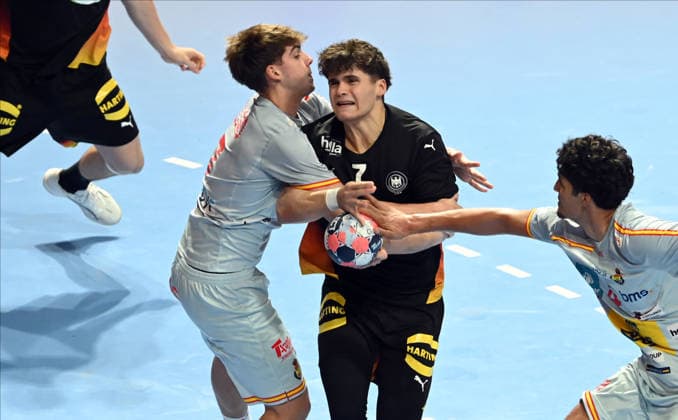 U18 GERMANY vs SPAIN JULIUS POTHKE, young handball player of U18 Germany, during the semi final match of European Championship, EM, Europameisterschaft against Spain, at Aleksandar Nikolic Hall. Belgrade, 07.08.2026. photo: Nebojsa Parausic MN Press HANDBALL, MEN™S U18 EHF EURO 2026, GERMANY, SPAIN Belgrade Hall Aleksandar Nikolic Serbia Copyright: xNebojsaxParausicx xMNxPressx