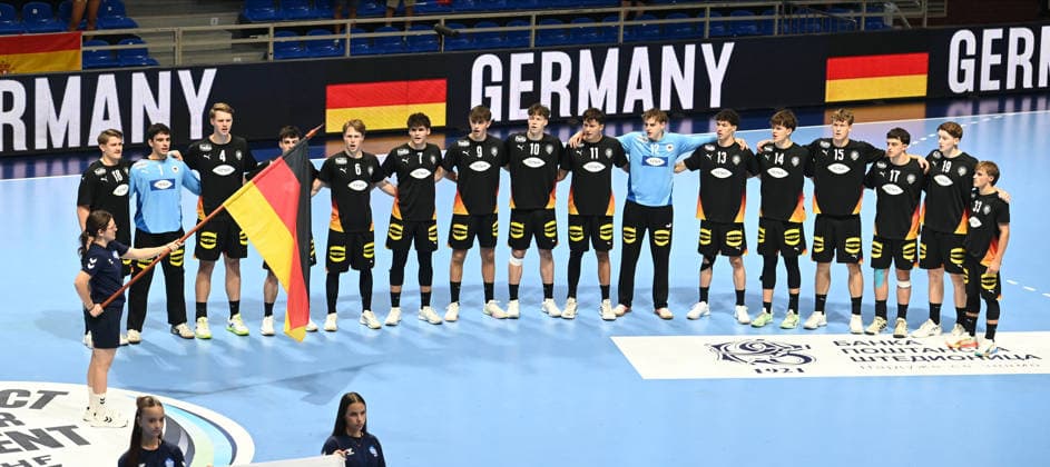 U18 GERMANY vs SPAIN Young handball players of U18 Germany, during the semi final match of European Championship, EM, Europameisterschaft against Spain, at Aleksandar Nikolic Hall. Belgrade, 07.08.2026. photo: Nebojsa Parausic MN Press HANDBALL, MEN™S U18 EHF EURO 2026, GERMANY, SPAIN Belgrade Hall Aleksandar Nikolic Serbia Copyright: xNebojsaxParausicx xMNxPressx